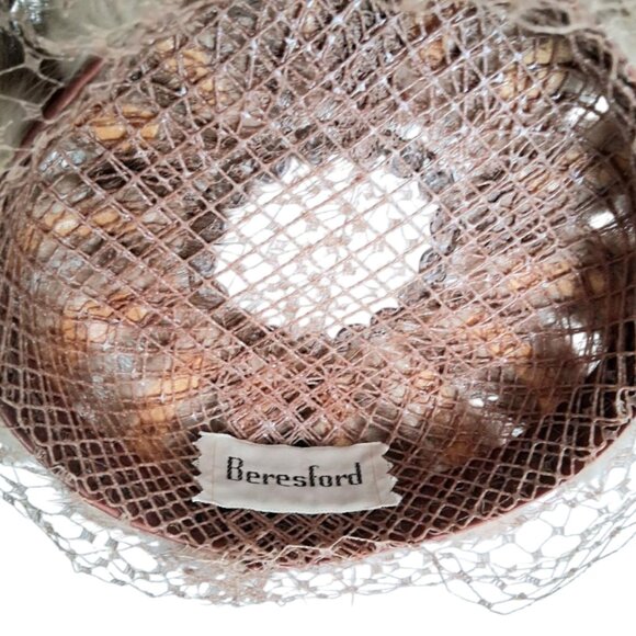 Mid-Century Vintage Beresford Netted Pillbox Hat Beige/Brown Mink - Picture 7 of 8